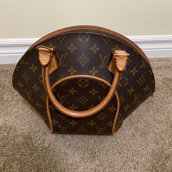 Louis Vuitton Ellipse PM Bag - Picture 9 of 10
